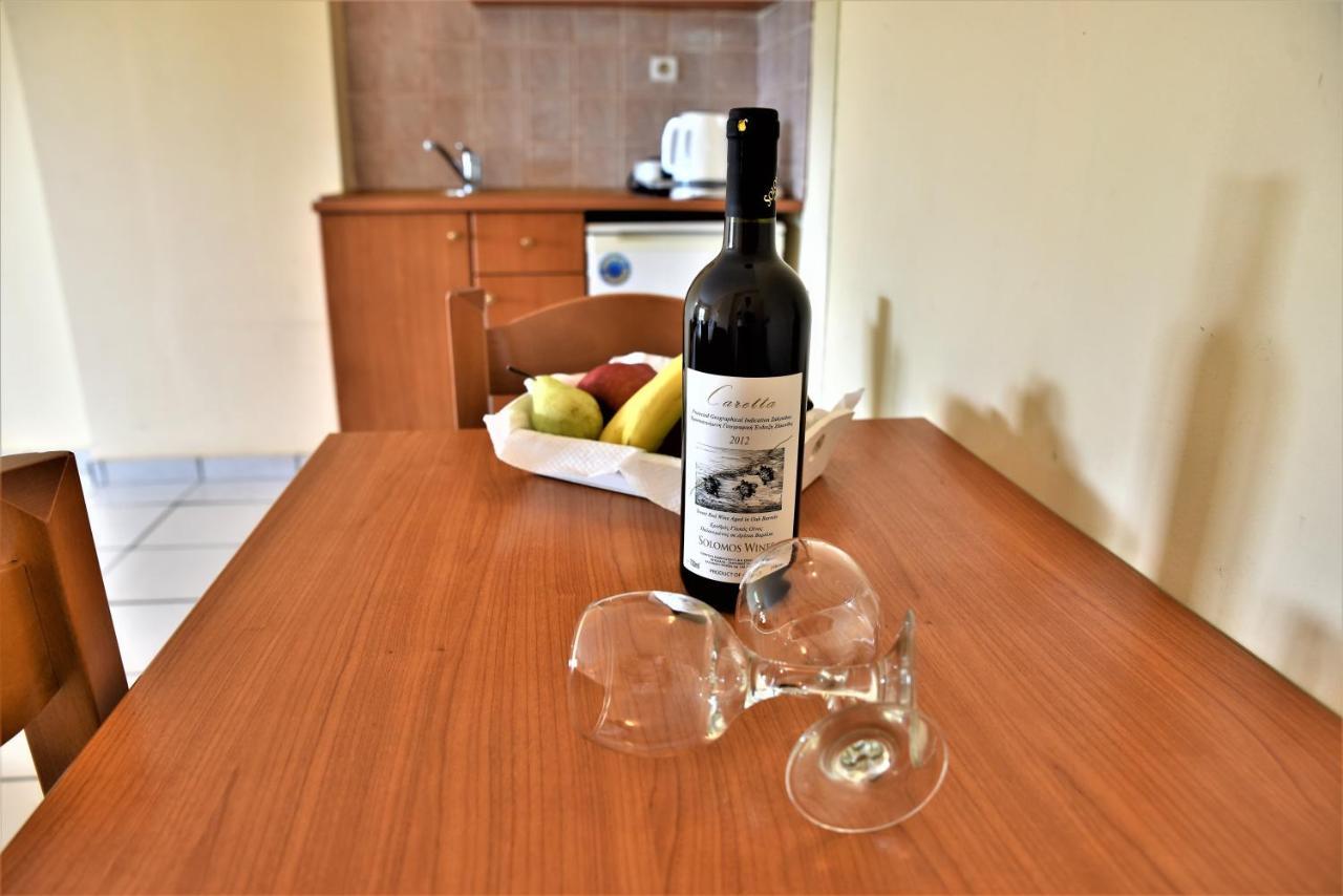 Elpida Aparthotel 2*