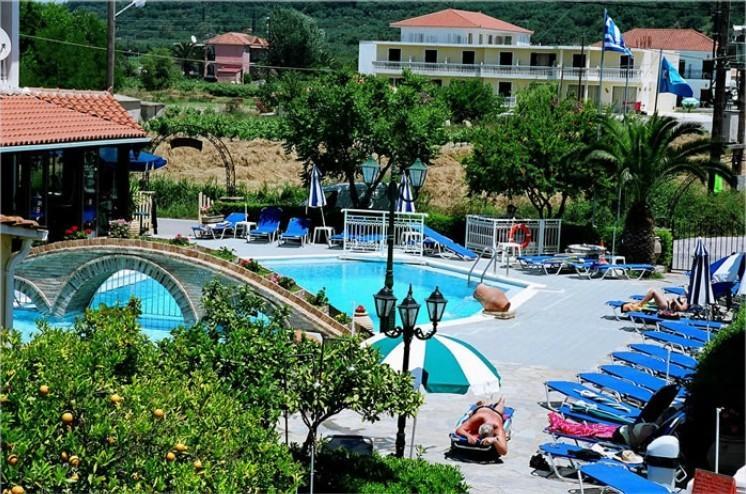 Aparthotel Elpida 2*